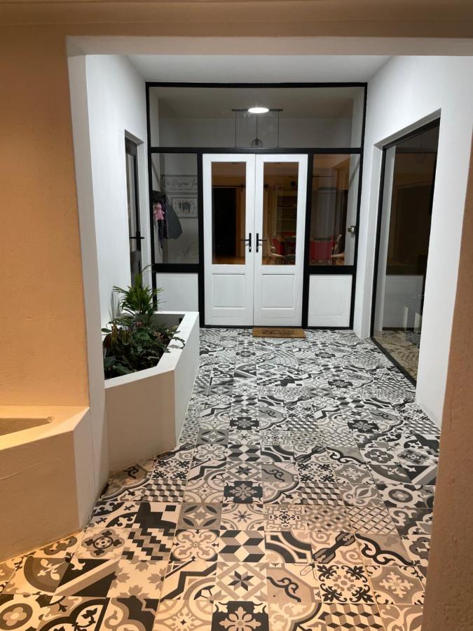 Swakopmund Private Room In Family Home Екстер'єр фото